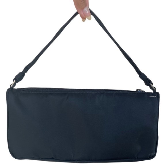 |SOLD| Authentic Prada Nylon Tessuto Sport MV633 Hobo Bag - Picture 2 of 16